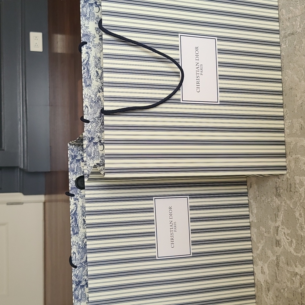 Dior home paper bag, size 14"×14.5"